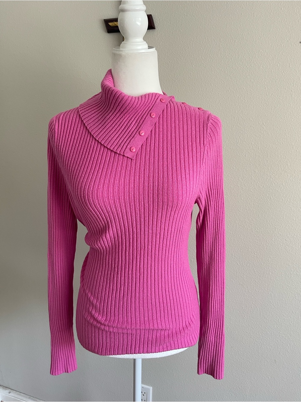 Worthington Ribbed Asymmetrical Button-Shoulder Pink Sweater